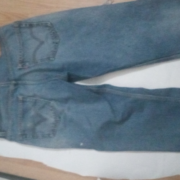 Levi's 503  distressed. - Picture 4 of 4
